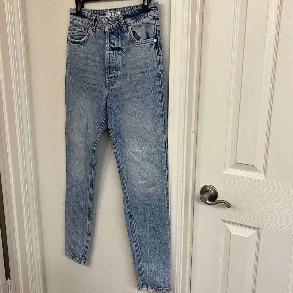We The People high waisted light wash jeans